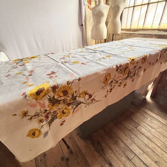 Polish Linen Floral Tablecloth Made in Poland - Picture 2 of 8